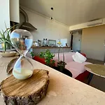 Dream Catchers Loft Apartment